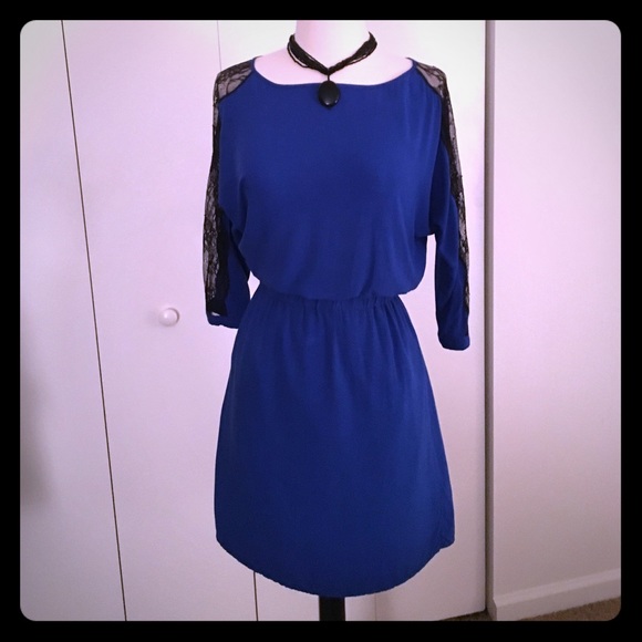 Gianni Bini dress with 3/4 lace sleeves