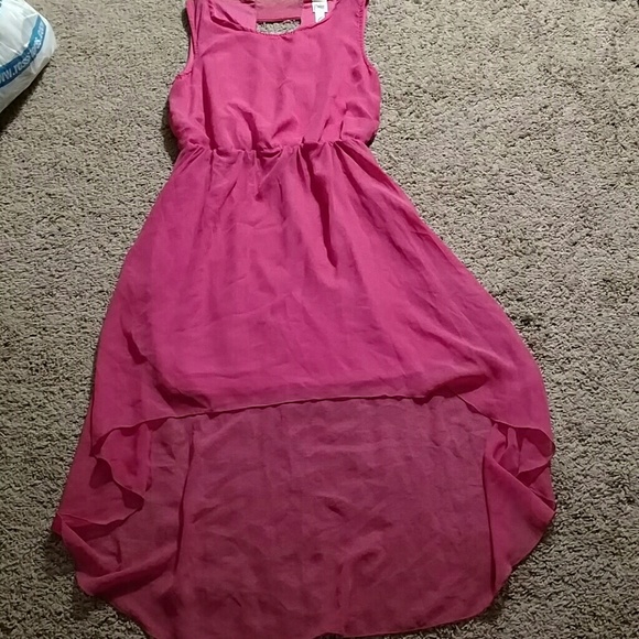 Highlow dress.