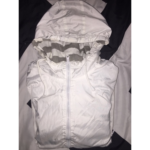 H&M REVERSIBLE ZIP-UP