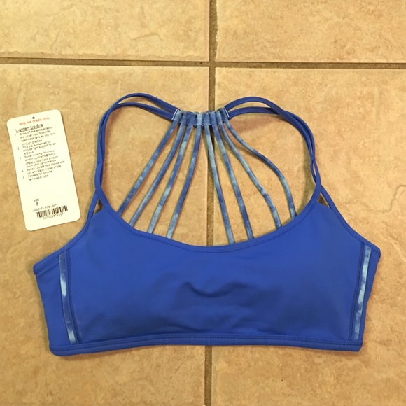 Lululemon Lighten Up Bra size 8