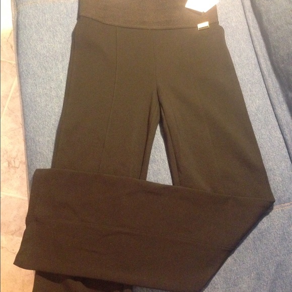 NWT Calvin Klein Power Stretch Lifestyle Pant