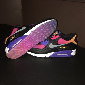 Air Max 90 multi color.