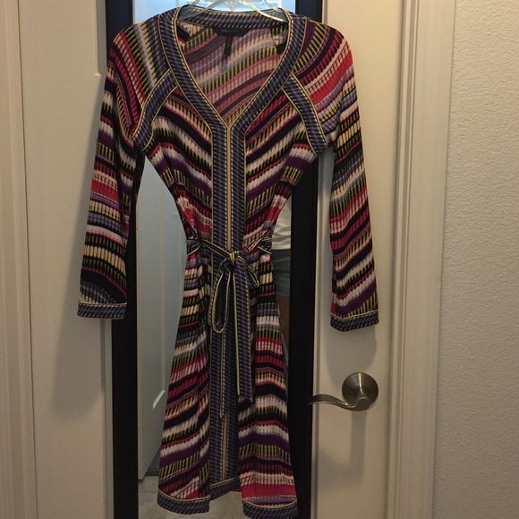 XS BCBGMaxazria faux wrap dress