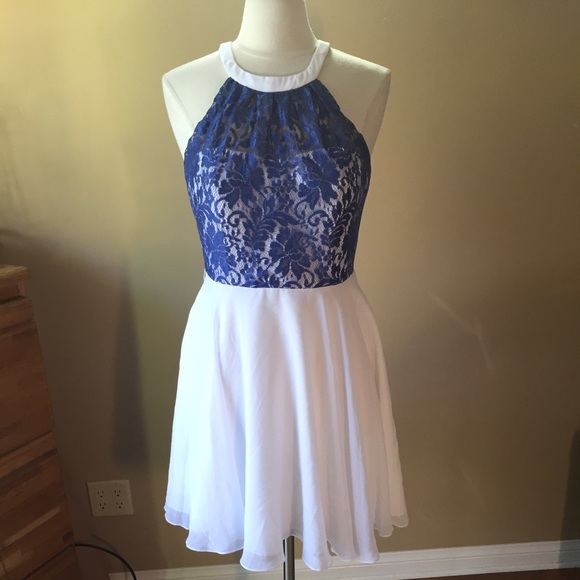 da vinci Dresses & Skirts - Da Vinci Dress NWT