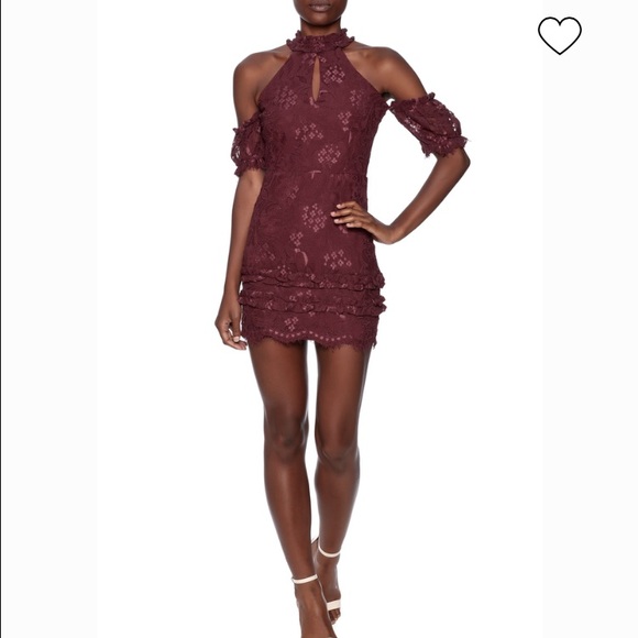 ⭐️On THE BACHELOR - Wine Lace Dress - Picture 2 of 4