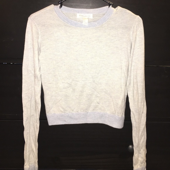 Cropped long tee
