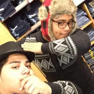 Meet your Posher, Devin