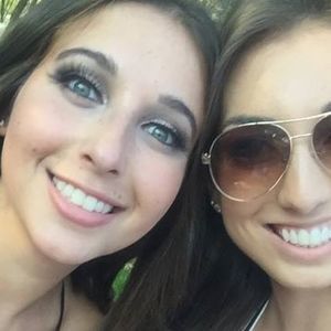 Meet your Posher, Mara