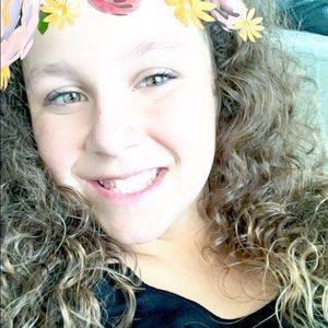 Meet your Posher, Baila