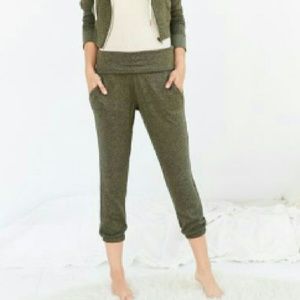 NWT -UO comfiest pants EVER !