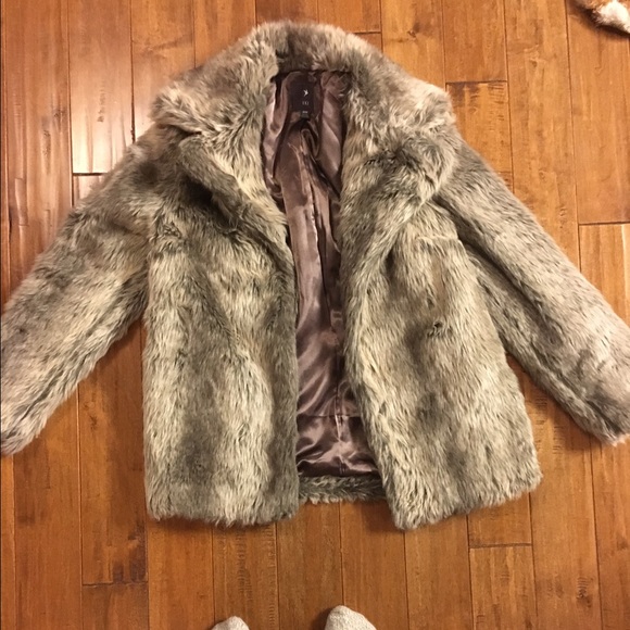 Forever 21 furry jacket