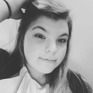 Meet your Posher, Hailey