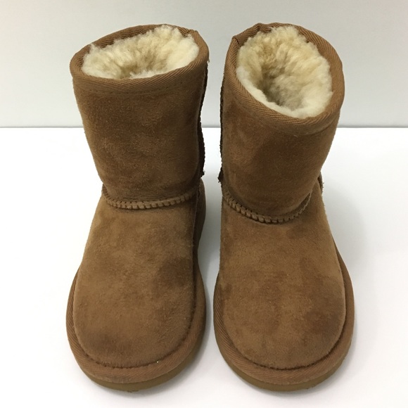 do all ugg boots fit the same do all ugg boots fit the same