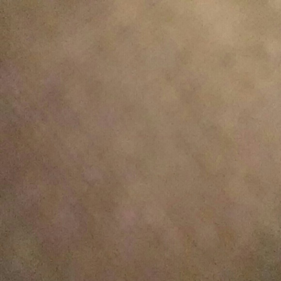 Meet your Posher, Arielle - Picture 1 of 1