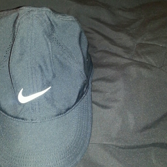 Nick drifit hat
