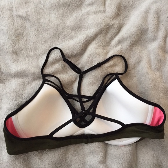 New without tags Strappy front t back vs pink top - Picture 2 of 2