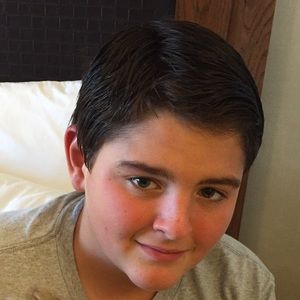 Meet your Posher, Charles