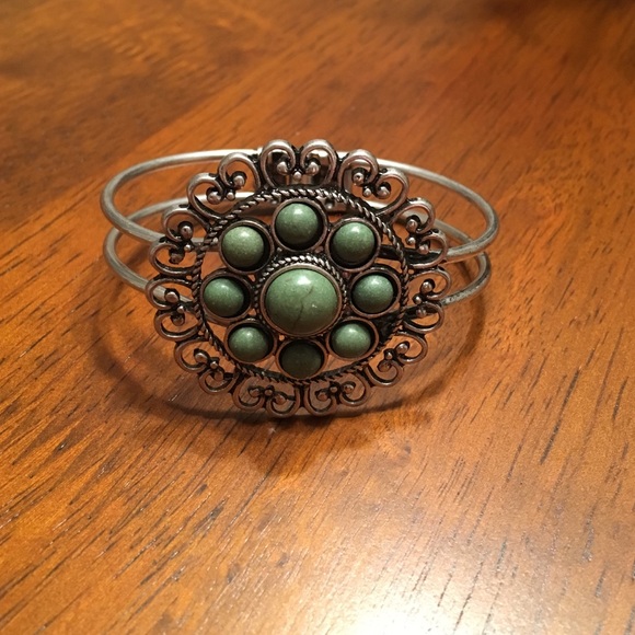 Fashion bracelet