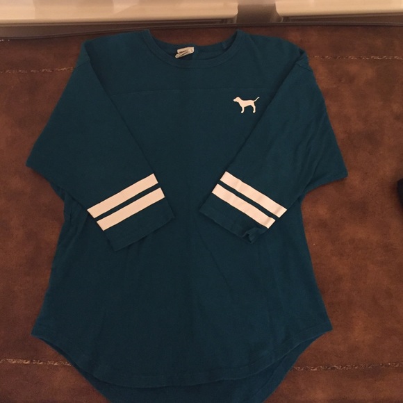 Sz XS PINK shirt