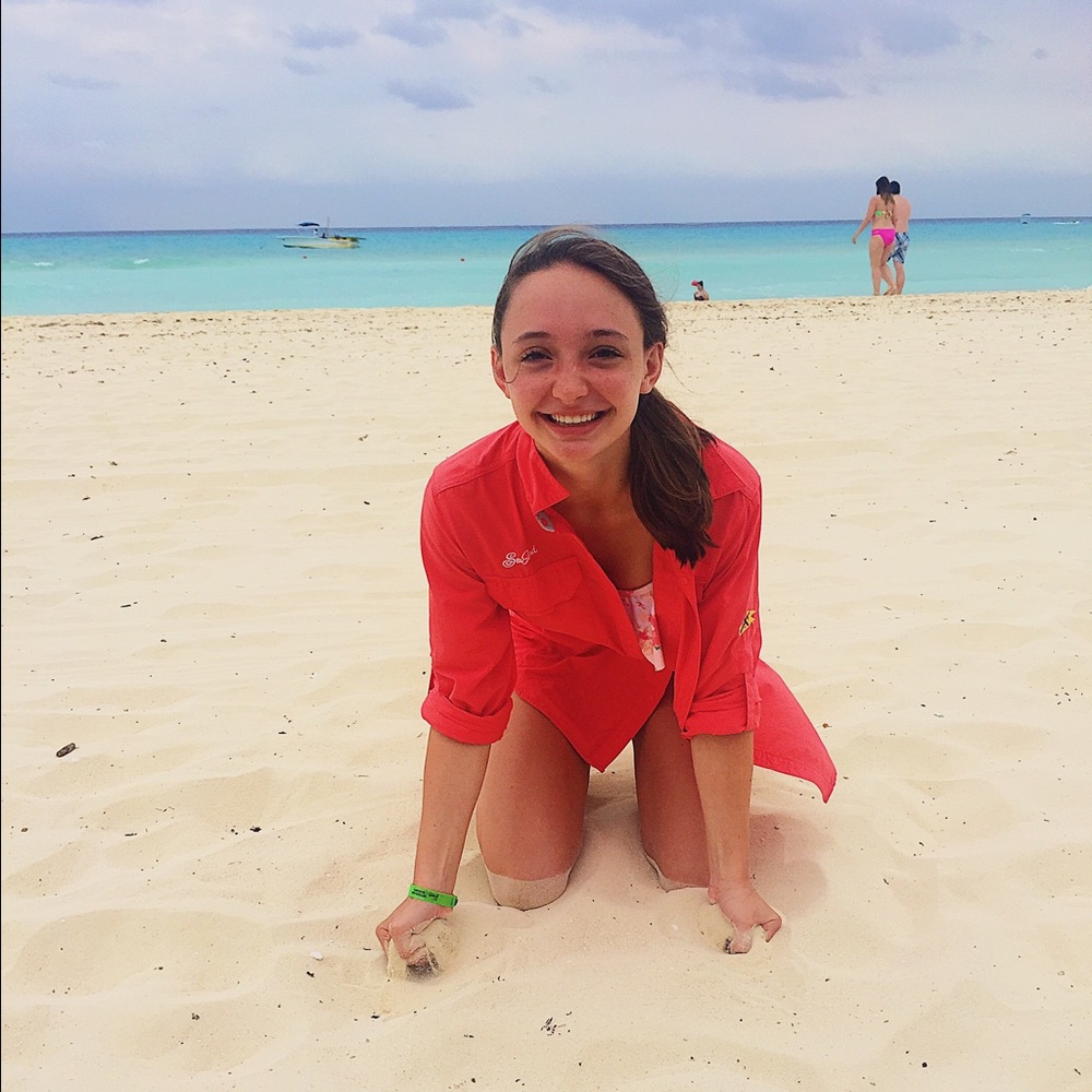 Meet your Posher, Emma