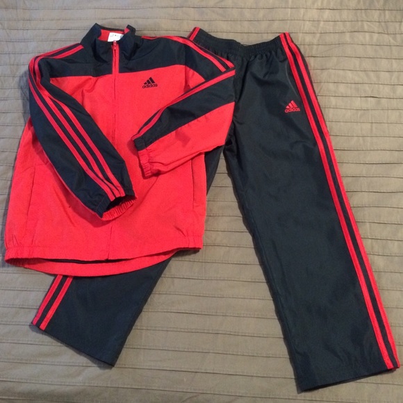 Adidas matching outfit. Boys size 6