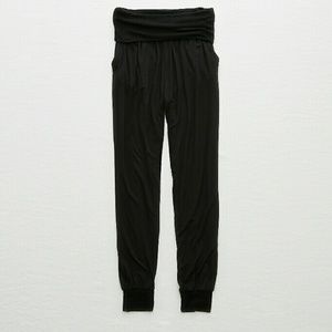 Aerie Real Soft Black Harem Pant