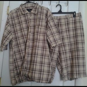 Mens TRUST Short Set Size 38 Plaid Brown