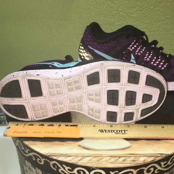 Nike Women's Running 👟 💜SIZE 7 - Picture 3 of 5