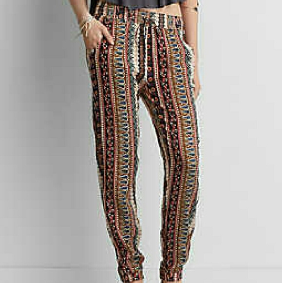 American Eagle Harem Joggers