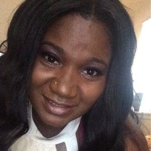 Meet your Posher, Sharon