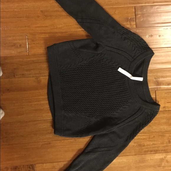 Lululemon cropped sweater