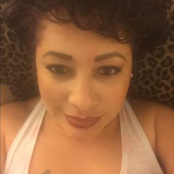 Meet your Posher, Sandra