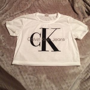 Calvin Klein white cropped tee
