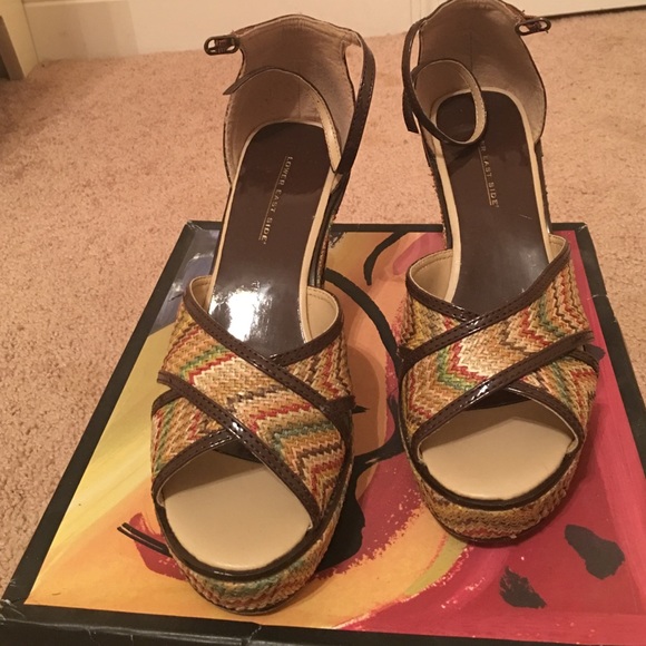 Heels - Picture 2 of 2