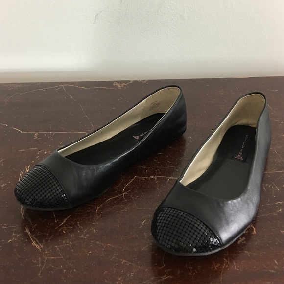 Steven by Steve Madden Promyse Metallic Toe Ballet