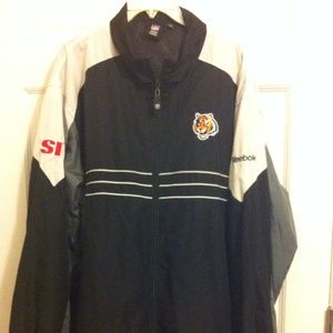 2XL Reebok NFL Cincinnati Bengals wind breaker