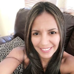 Meet your Posher, Tania