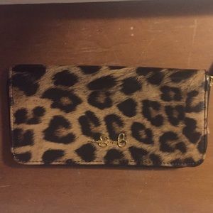 Jessica Simpson wallet