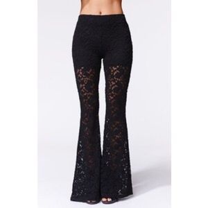 NWT WHITE Somedays Lovin' Damaged Lace Flares
