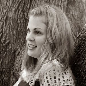 Meet your Posher, Leslie