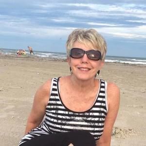 Meet your Posher, Cindy