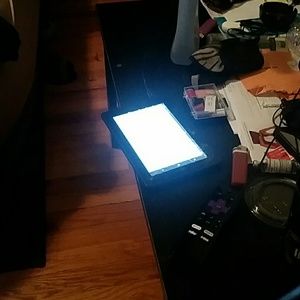 Meet your Posher, Kyrie