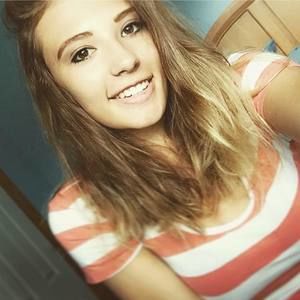 Meet your Posher, Lily
