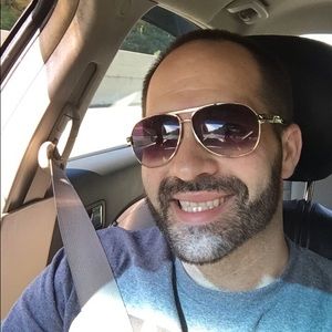 Meet your Posher, Robert