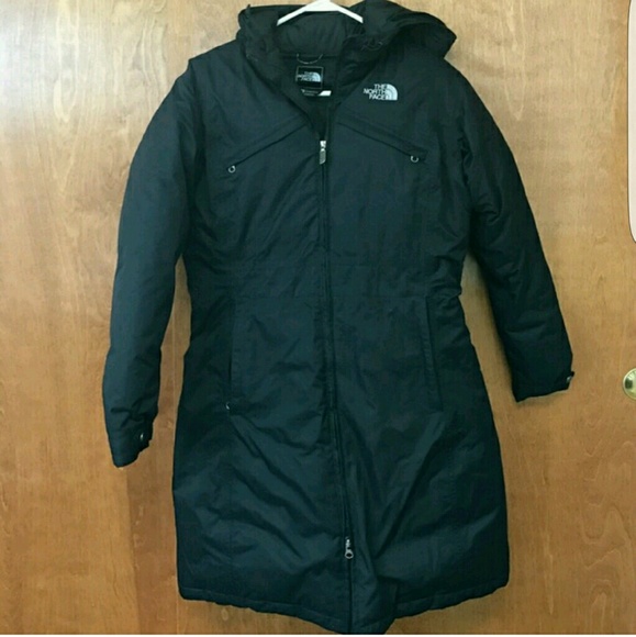 Super warm and cozy HYVENR north face