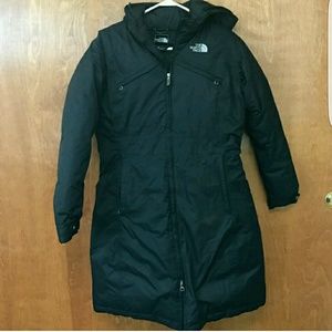 Super warm and cozy HYVENR north face