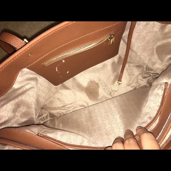 Michael Kors Jet Set Travel Medium - Picture 4 of 4