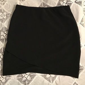 Black asymmetrical H&M skirt