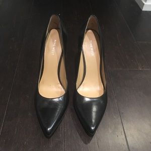 Nine West black leather heels