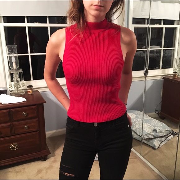 Ribbed high neck sleeveless red top